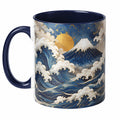 Taza Decorativa con Diseño de Olas y Montaña en Azul y Dorado